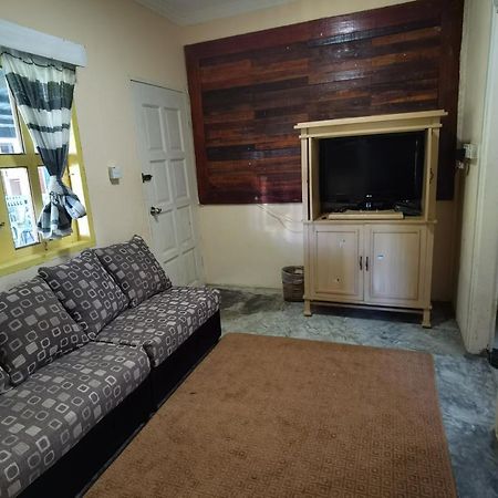 Ceaser'S Place Kampong Kundassan Екстериор снимка